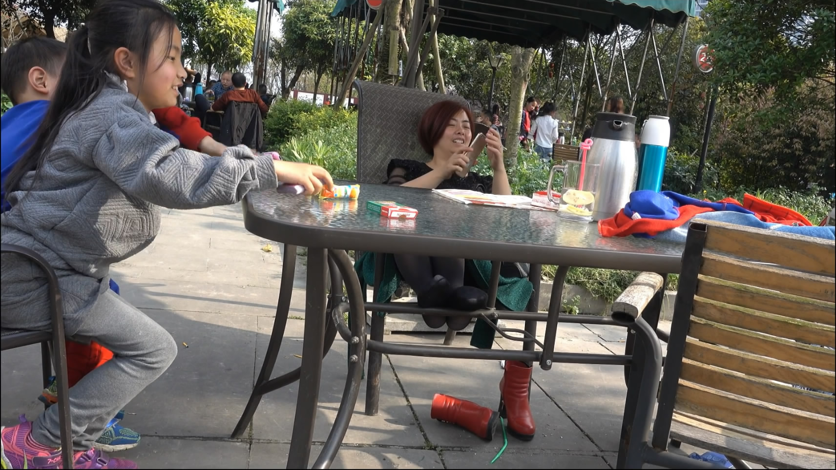 streetsnapnylon[00 00 41][20181205 223336 8]